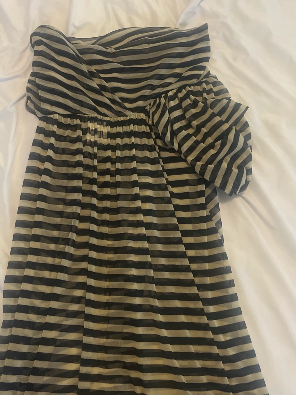 One-Shoulder Striped Casual Dress in Black and Tan